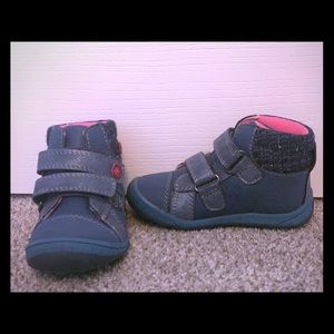 Beeko, high top toddler shoes